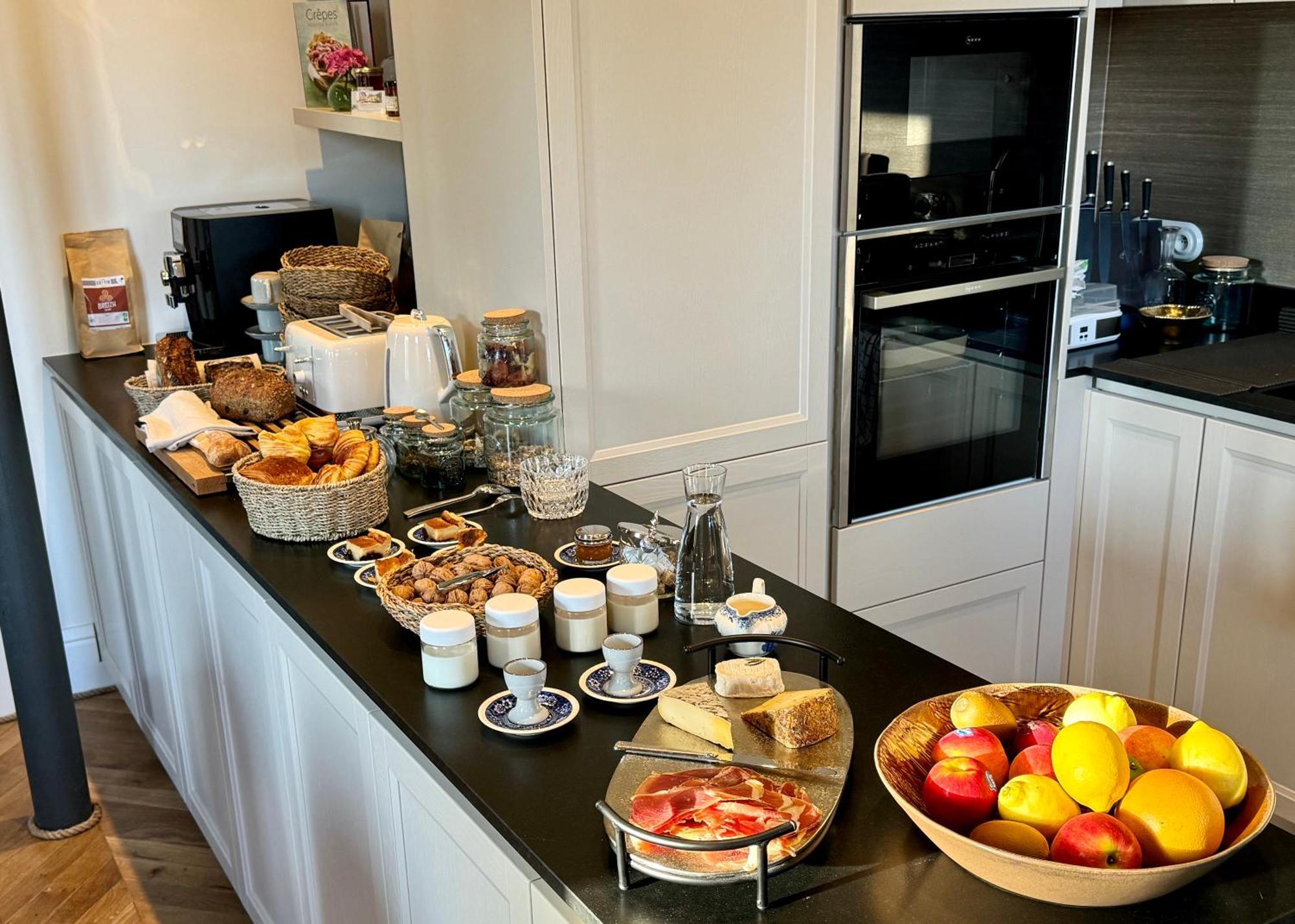 Clos Du Cedre - Chambres D'Hotes D'Exception, Luxury B&B A Dinan Zewnętrze zdjęcie